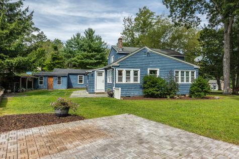 8 Shore Drive Coventry CT 06238