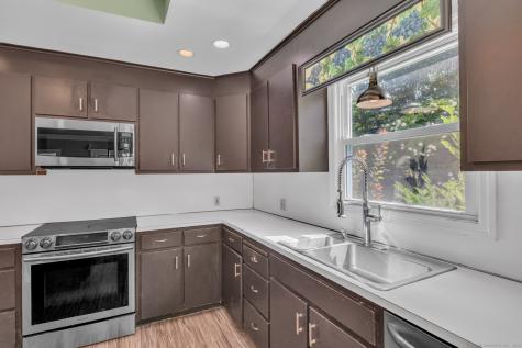 8 Shore Drive Coventry CT 06238