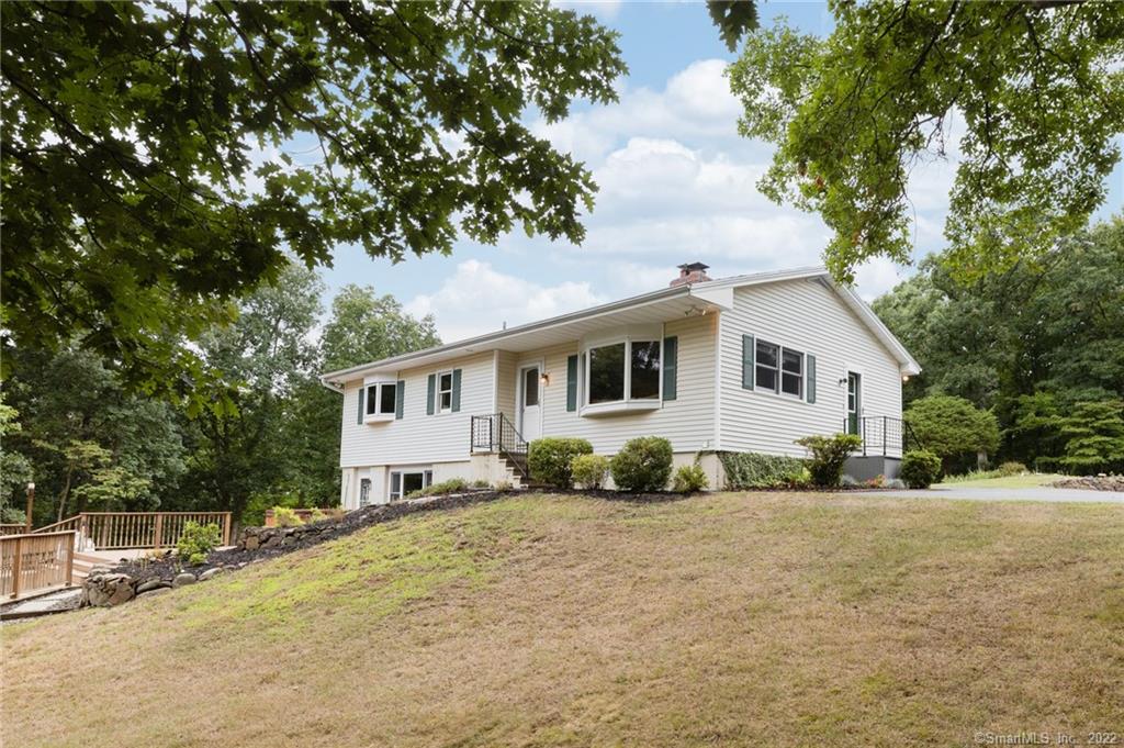 23 Wayne Road Wallingford CT 06492
