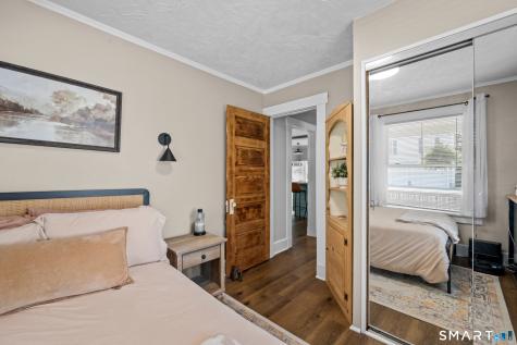 17 James Avenue Waterford CT 06375
