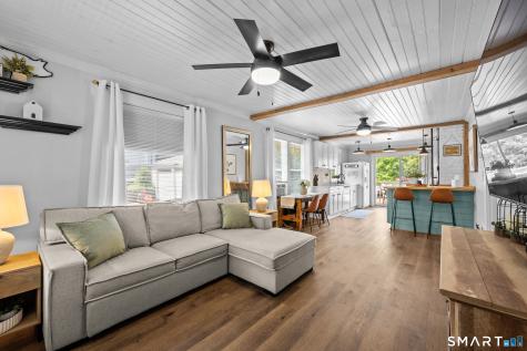 17 James Avenue Waterford CT 06375