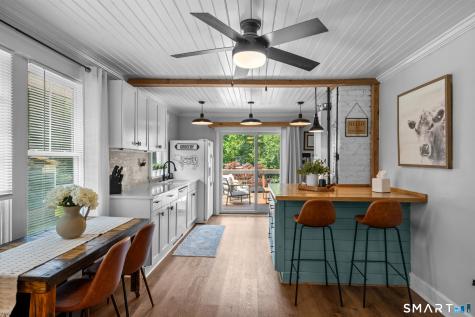 17 James Avenue Waterford CT 06375