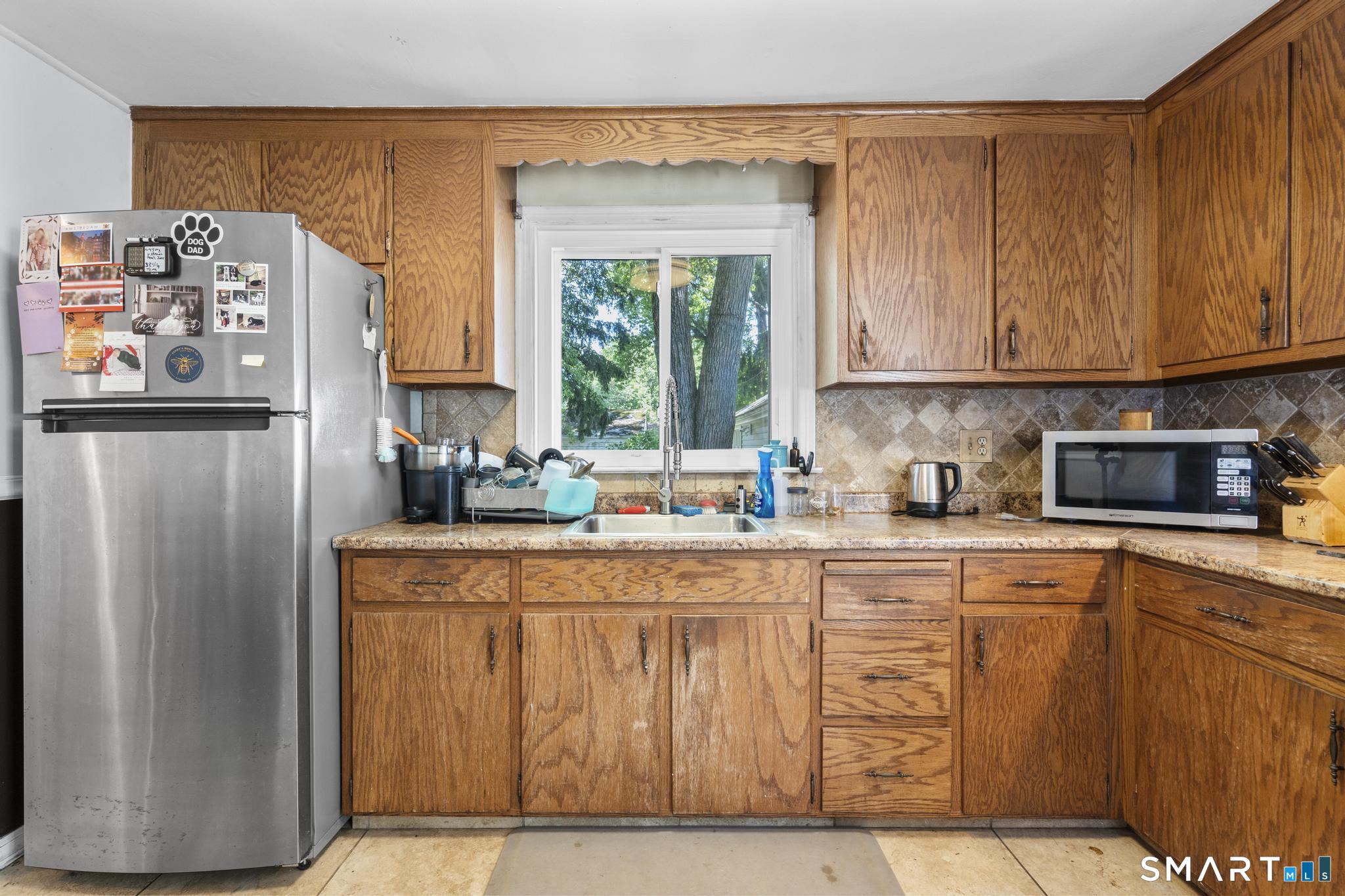 14 Hillsdale Avenue Wethersfield CT 06109