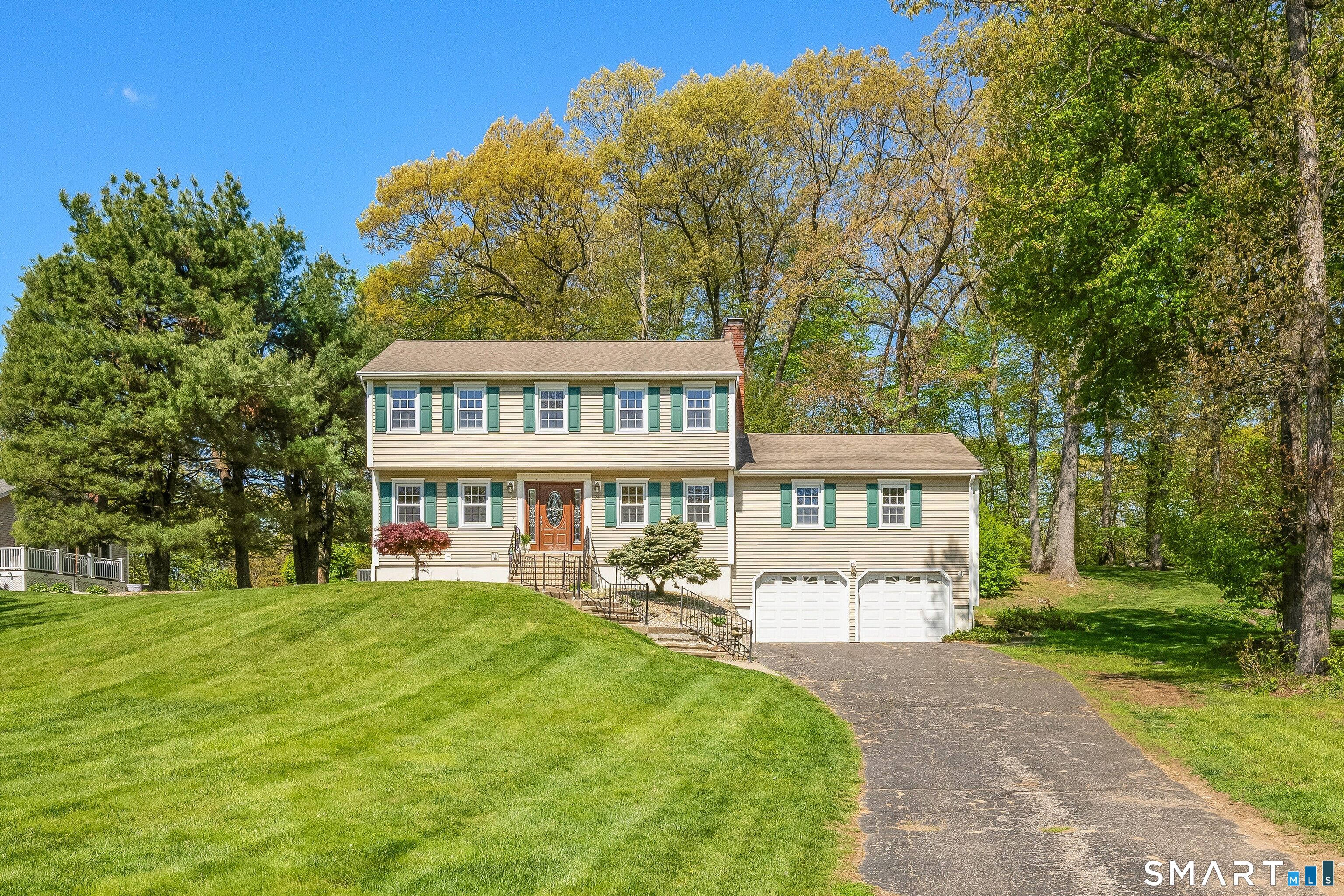 74 Hillside Lane Monroe CT 06468