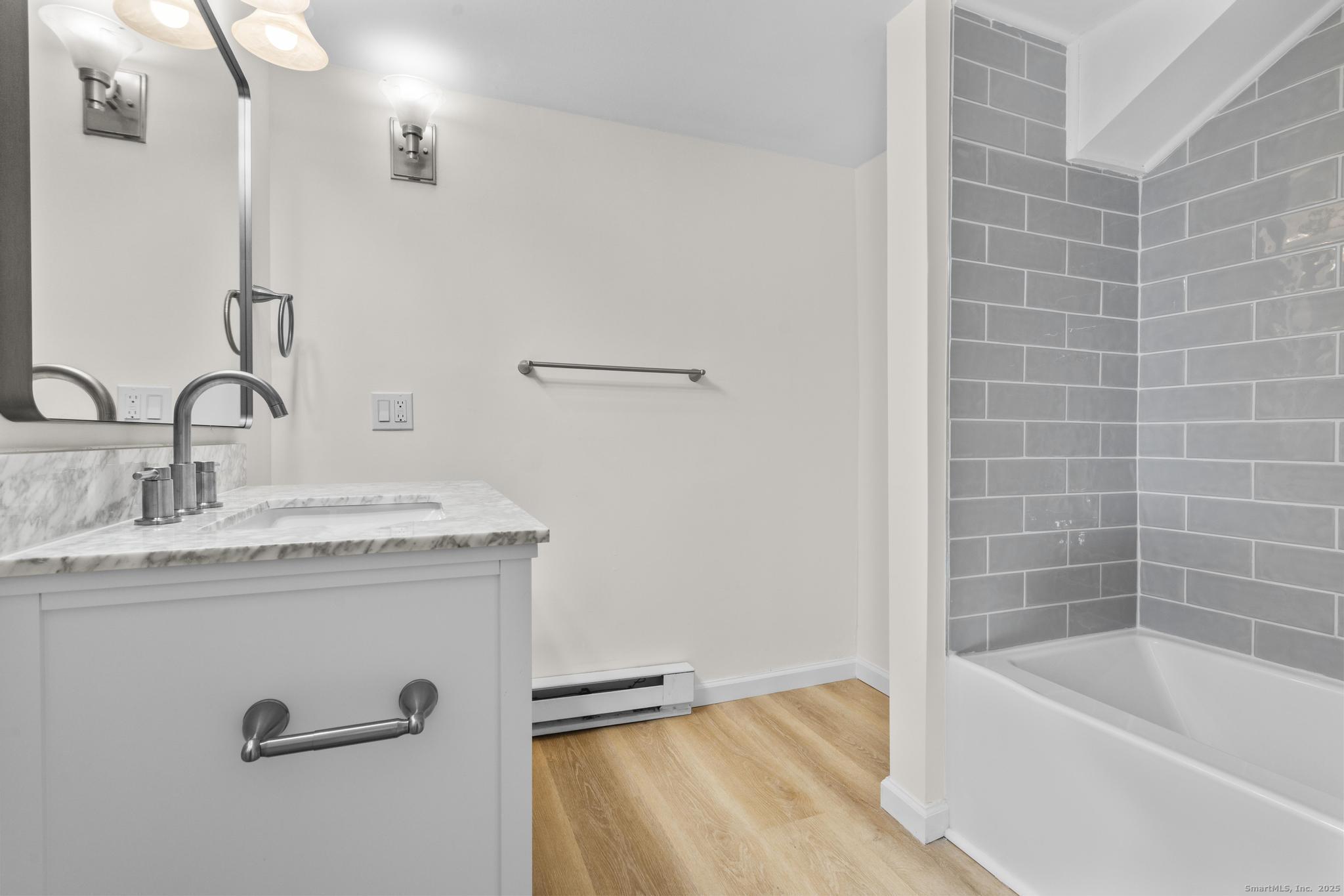 4 Bellview Road Branford CT 06405