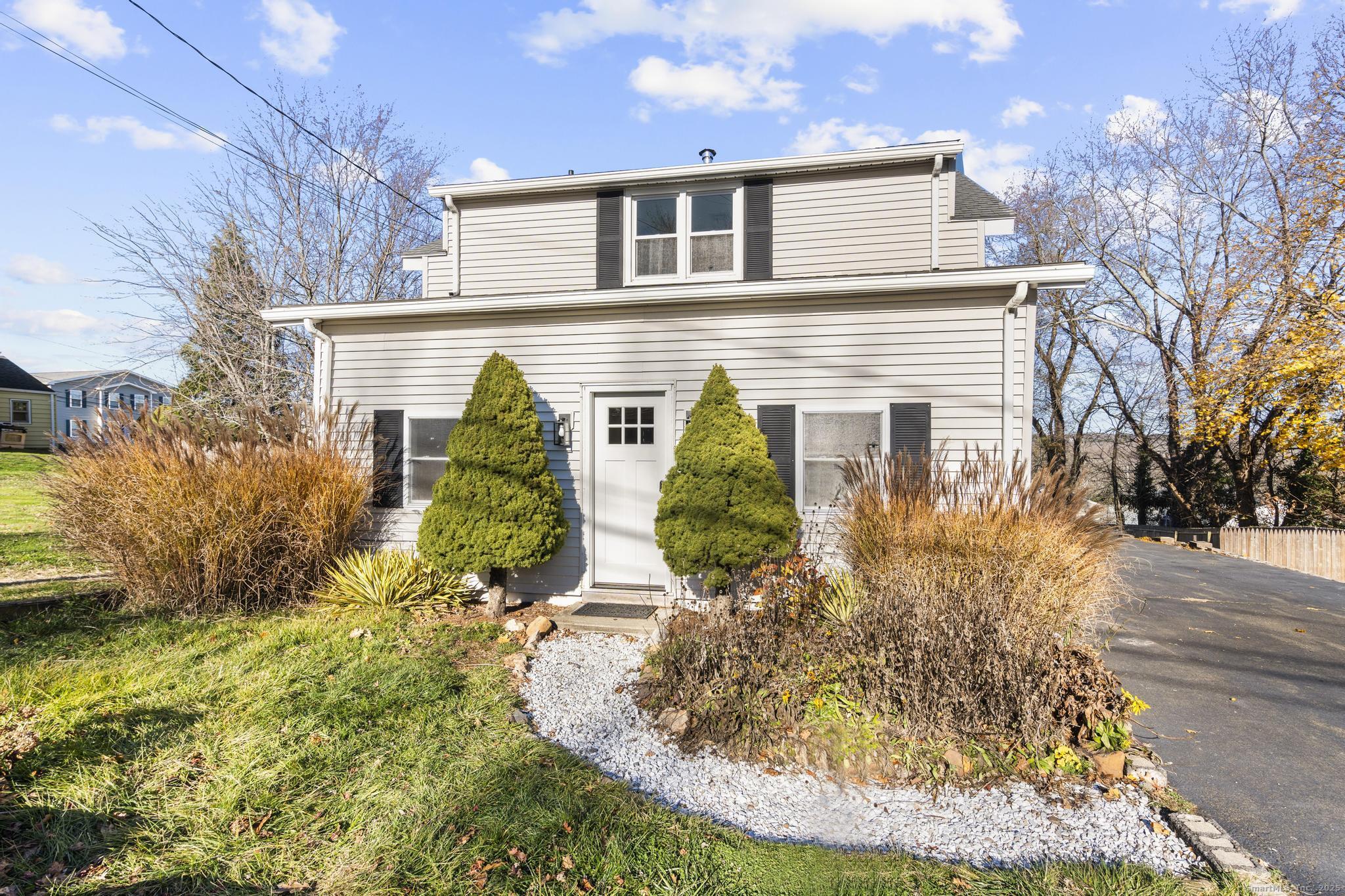 4 Bellview Road Branford CT 06405