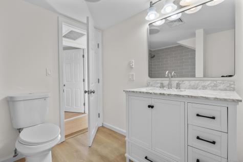 4 Bellview Road Branford CT 06405