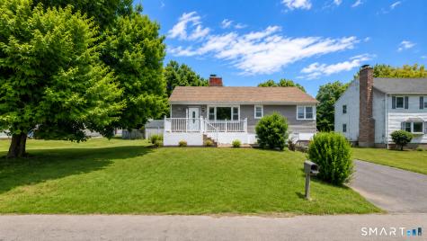 12 Homestead Place Branford CT 06405