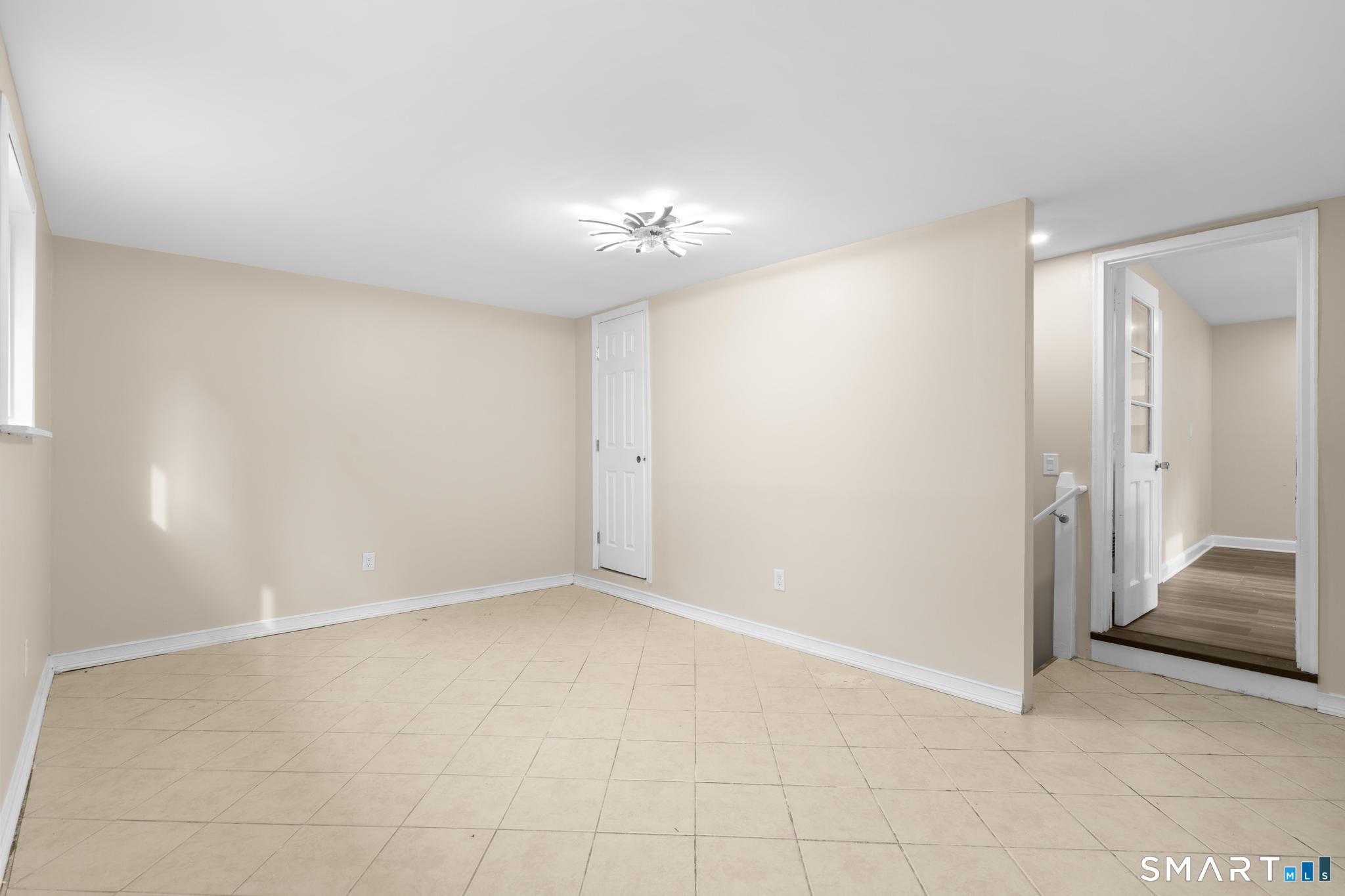 12 Homestead Place Branford CT 06405