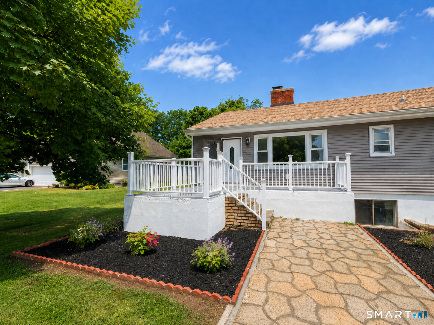 12 Homestead Place Branford CT 06405