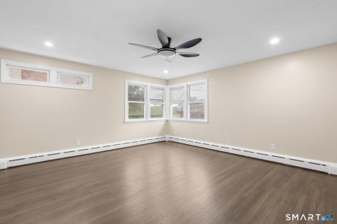 12 Homestead Place Branford CT 06405