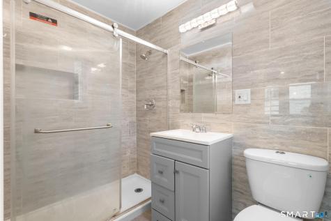 12 Homestead Place Branford CT 06405
