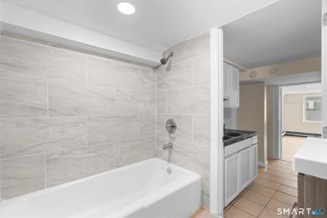 12 Homestead Place Branford CT 06405