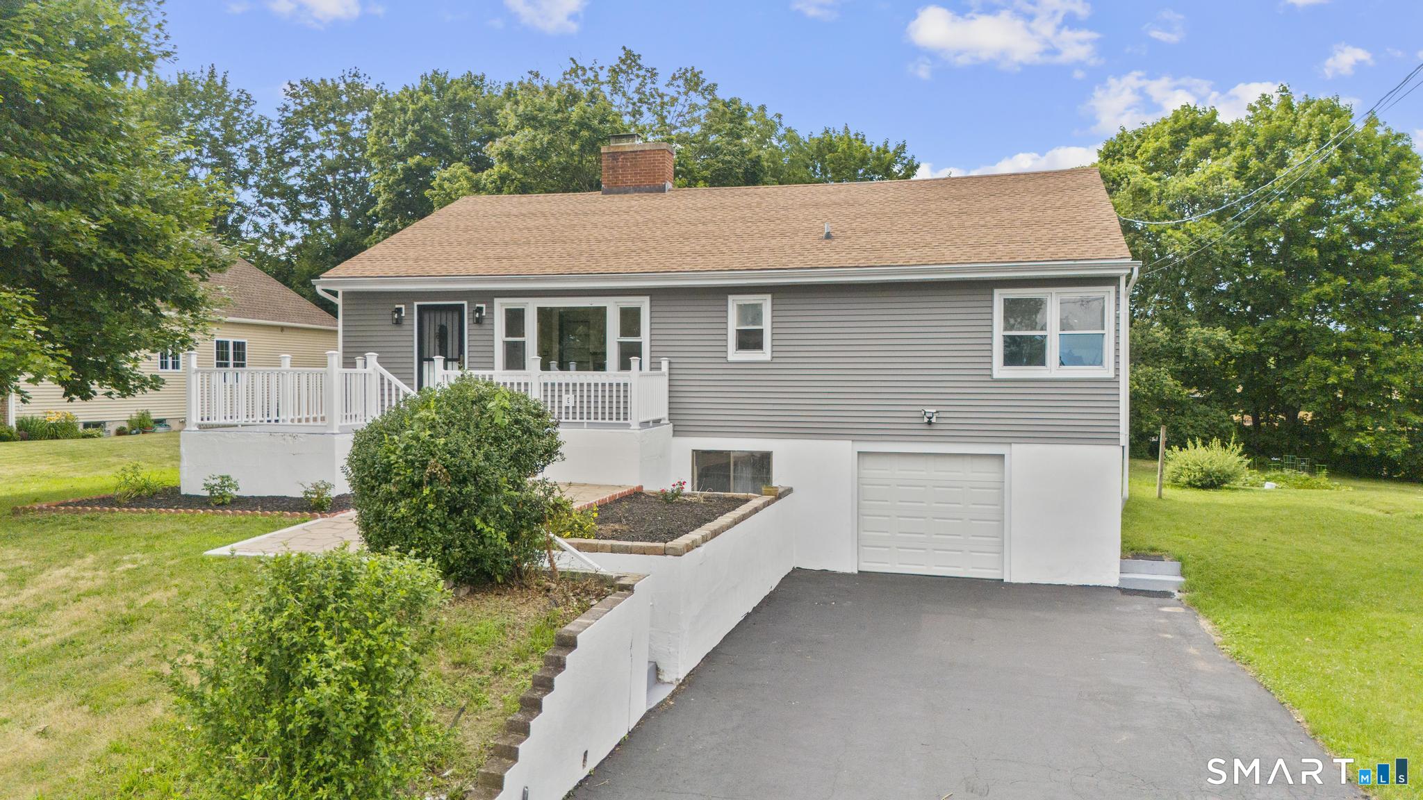 12 Homestead Place Branford CT 06405
