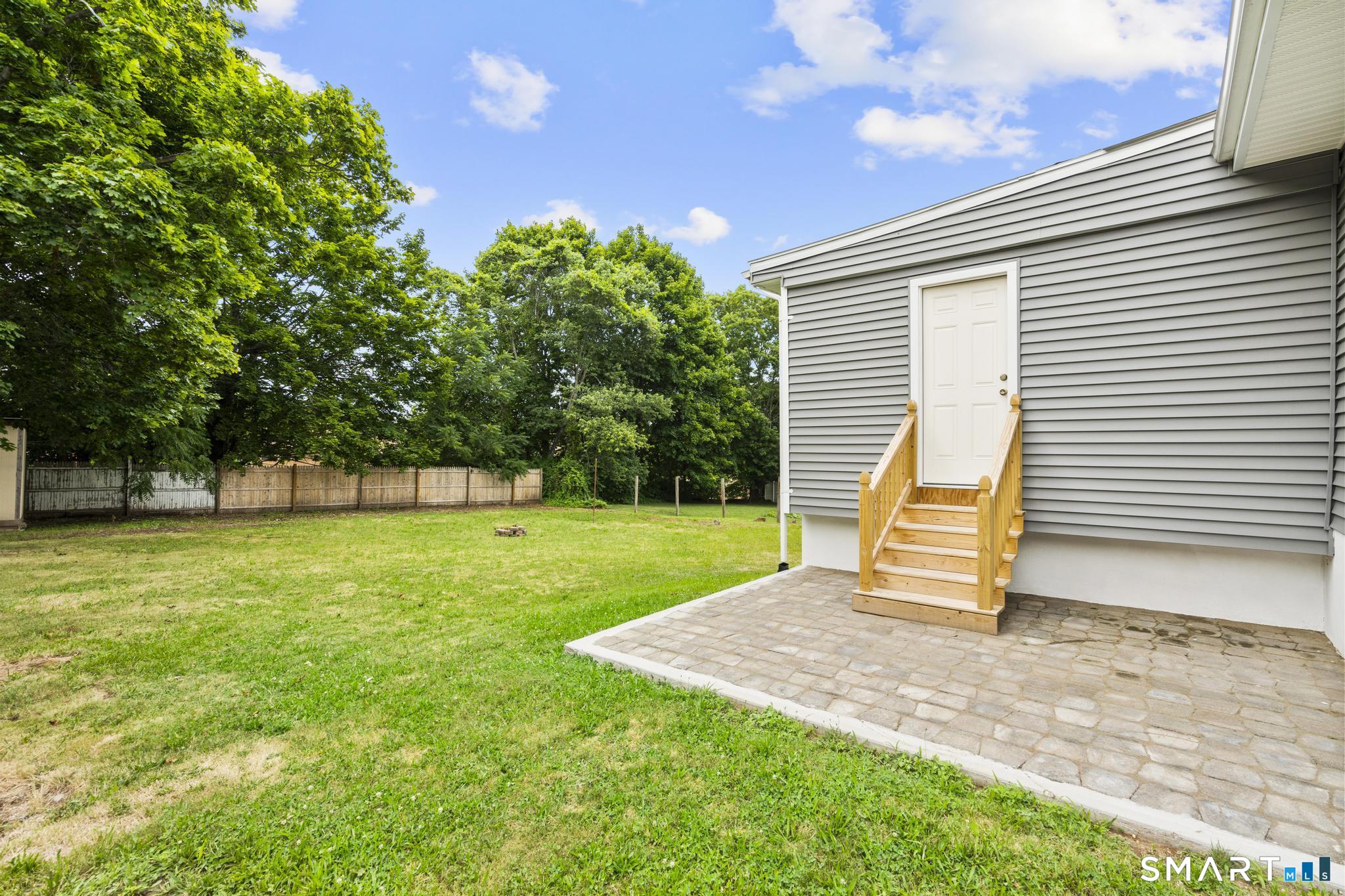 12 Homestead Place Branford CT 06405