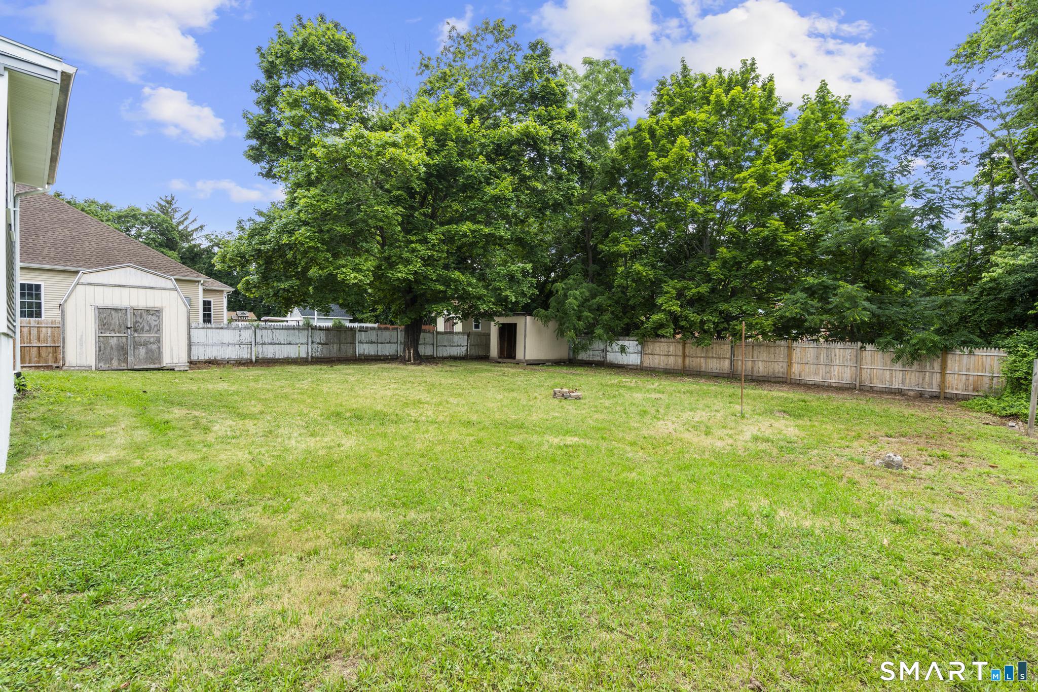 12 Homestead Place Branford CT 06405