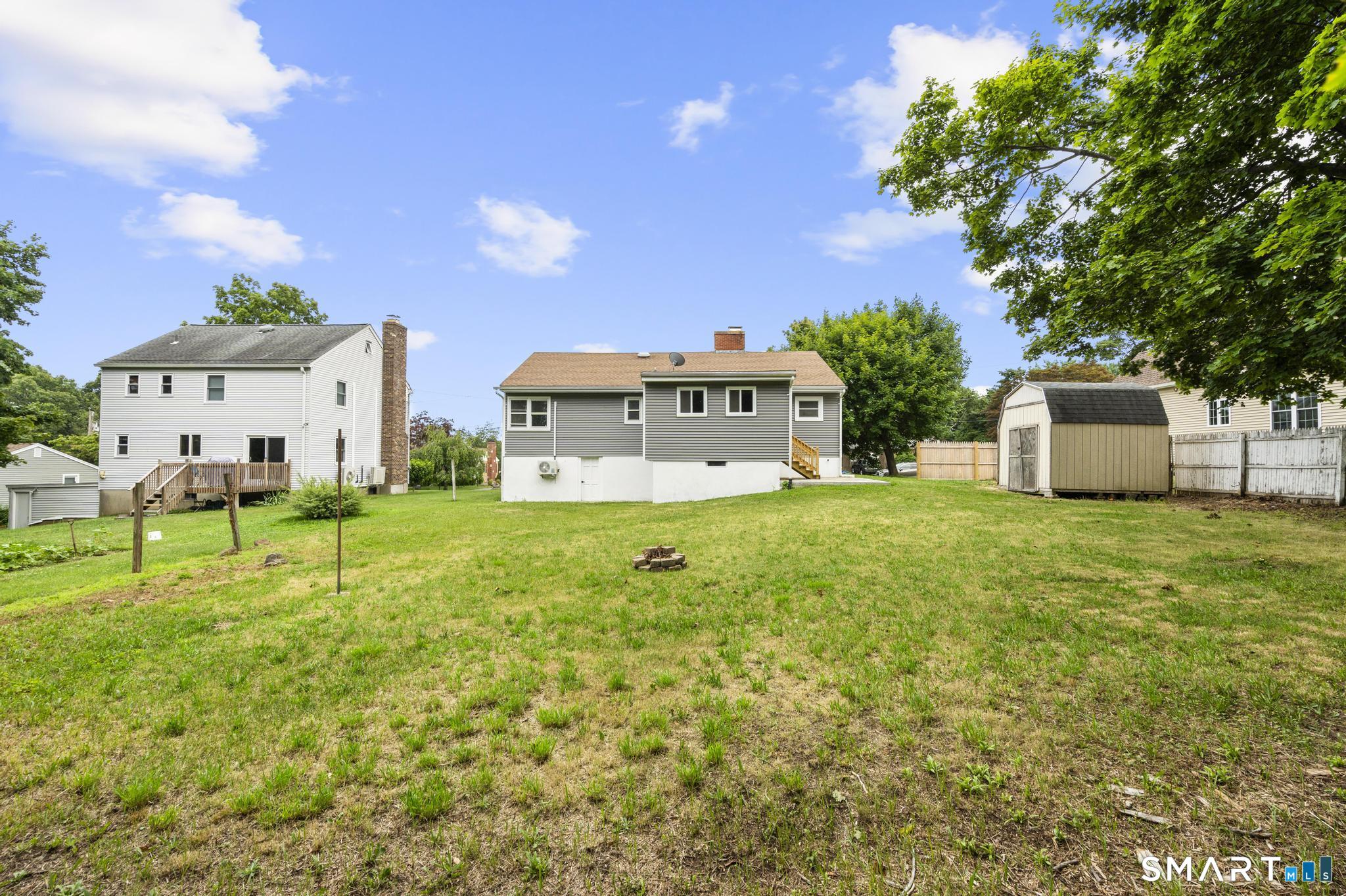 12 Homestead Place Branford CT 06405