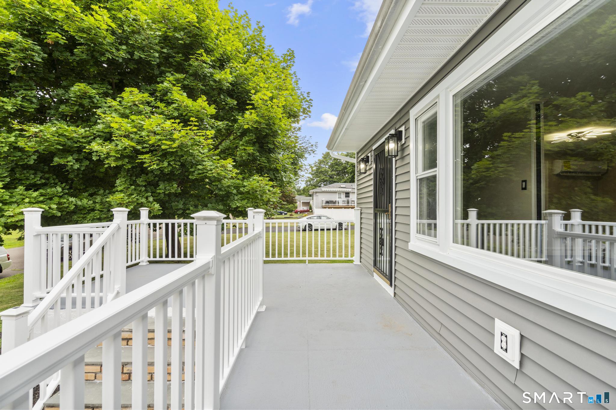 12 Homestead Place Branford CT 06405