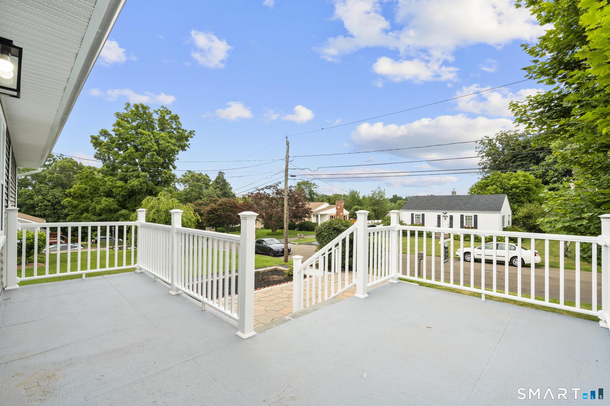 12 Homestead Place Branford CT 06405