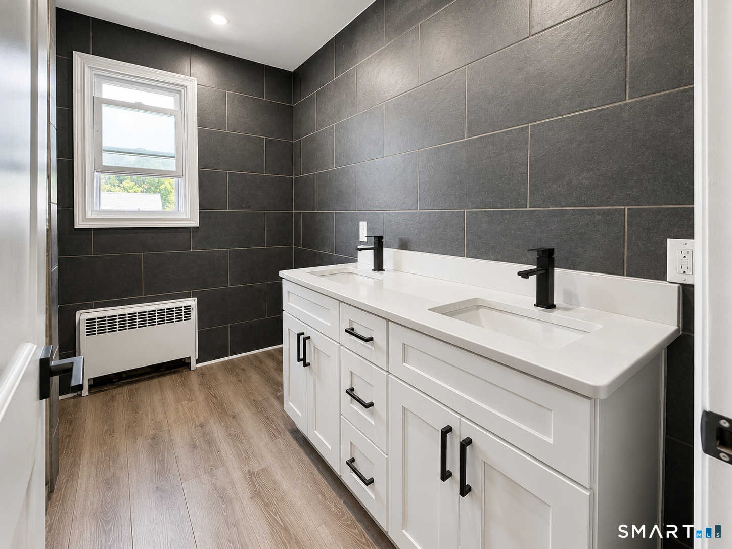 12 Homestead Place Branford CT 06405