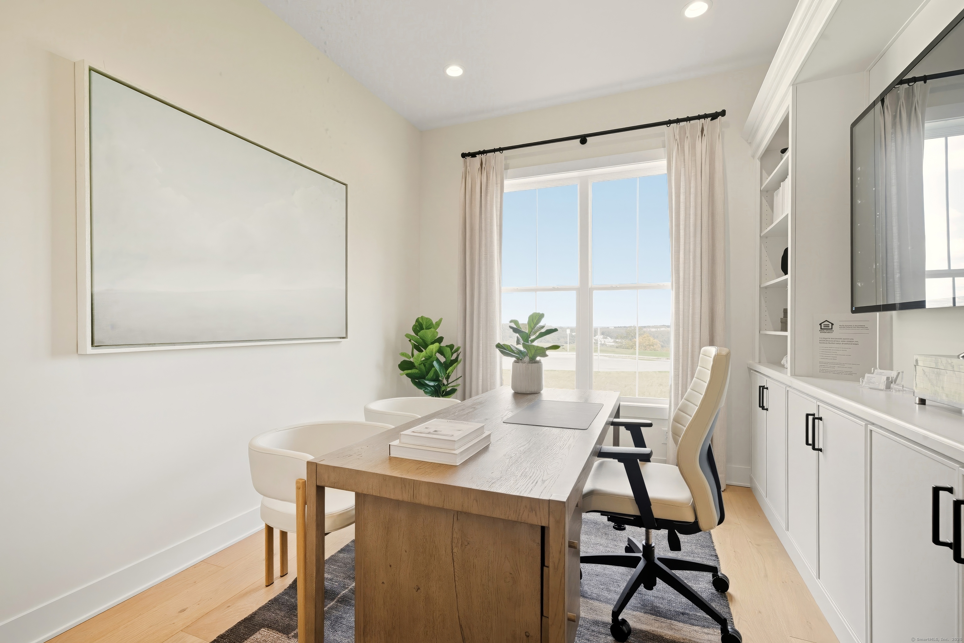 16 Holly Ridge Way Danbury CT 06810