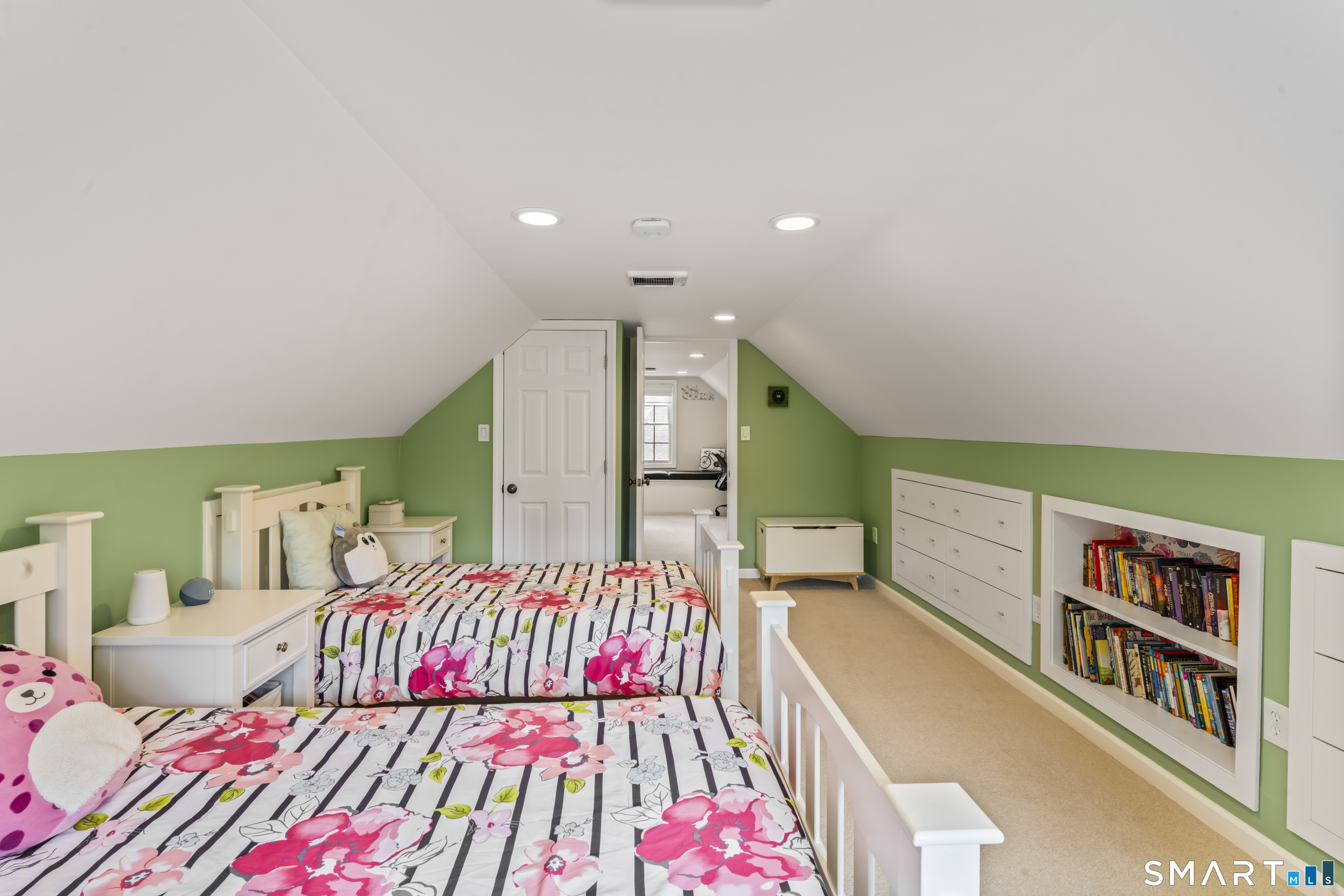 31 Bethpage Drive Bethel CT 06801
