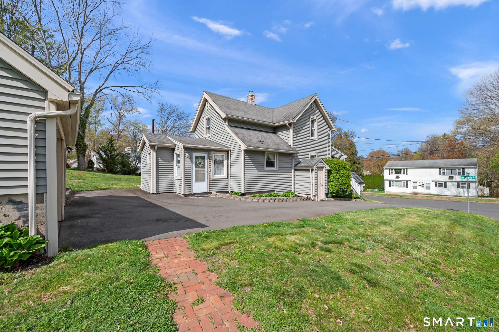 189 Mechanic Street Bristol CT 06010