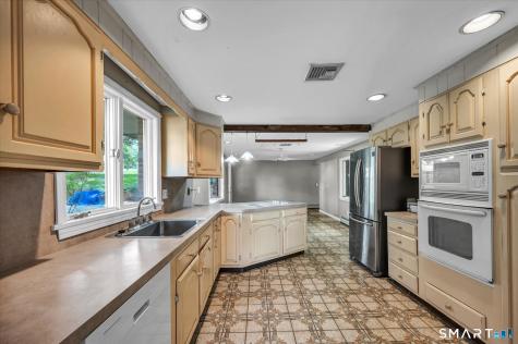 65 Highland Avenue Middletown CT 06457