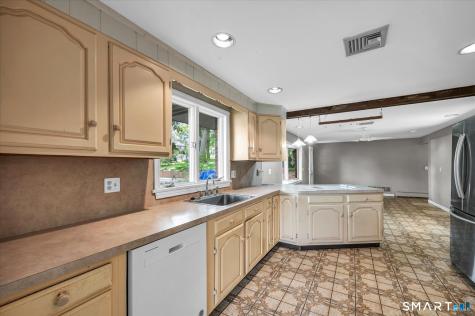 65 Highland Avenue Middletown CT 06457