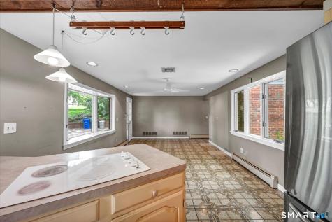 65 Highland Avenue Middletown CT 06457