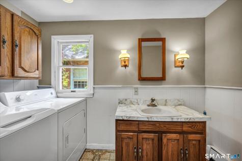 65 Highland Avenue Middletown CT 06457