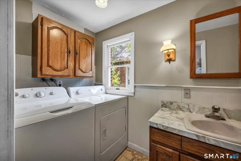 65 Highland Avenue Middletown CT 06457