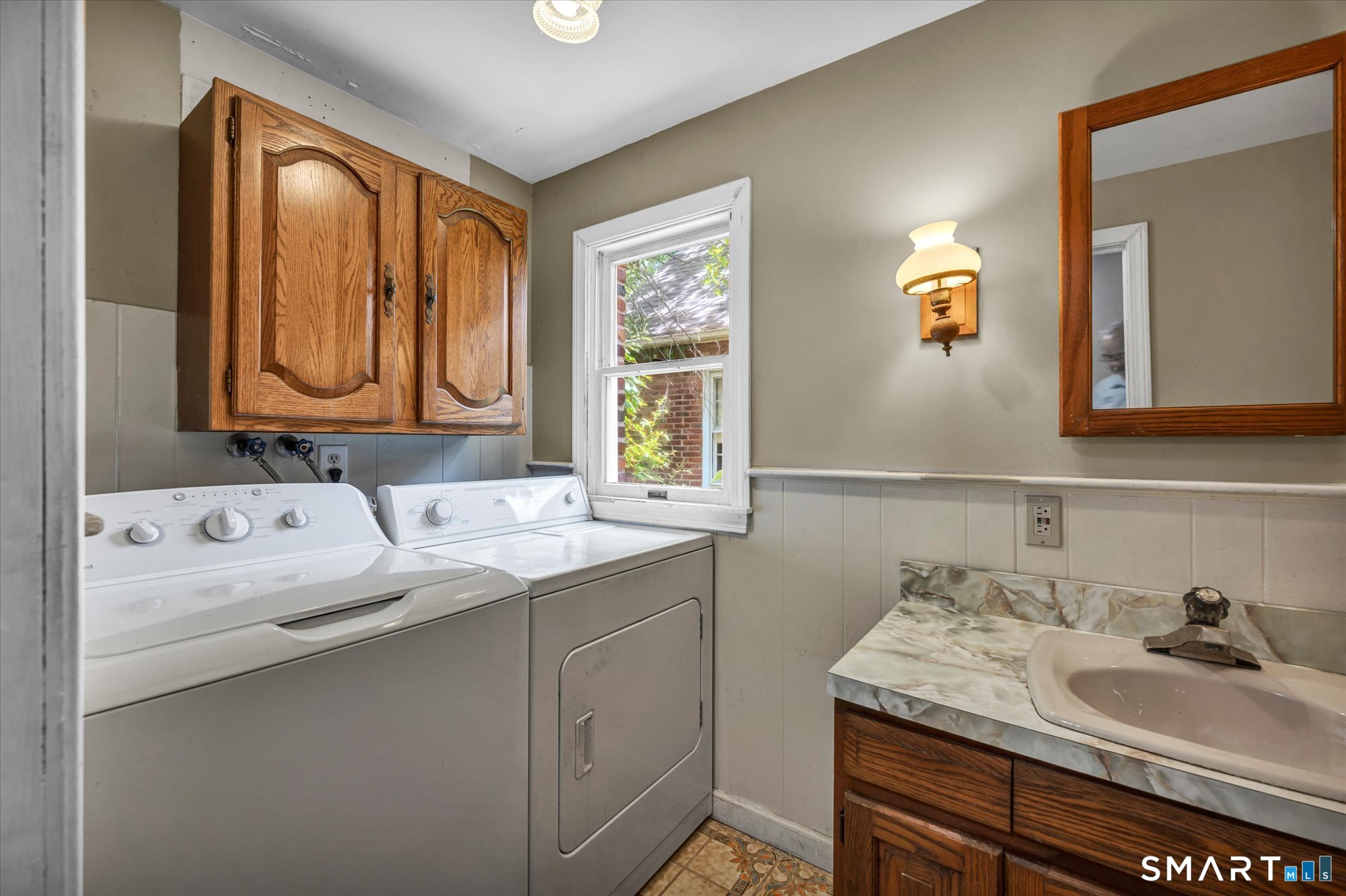 65 Highland Avenue Middletown CT 06457