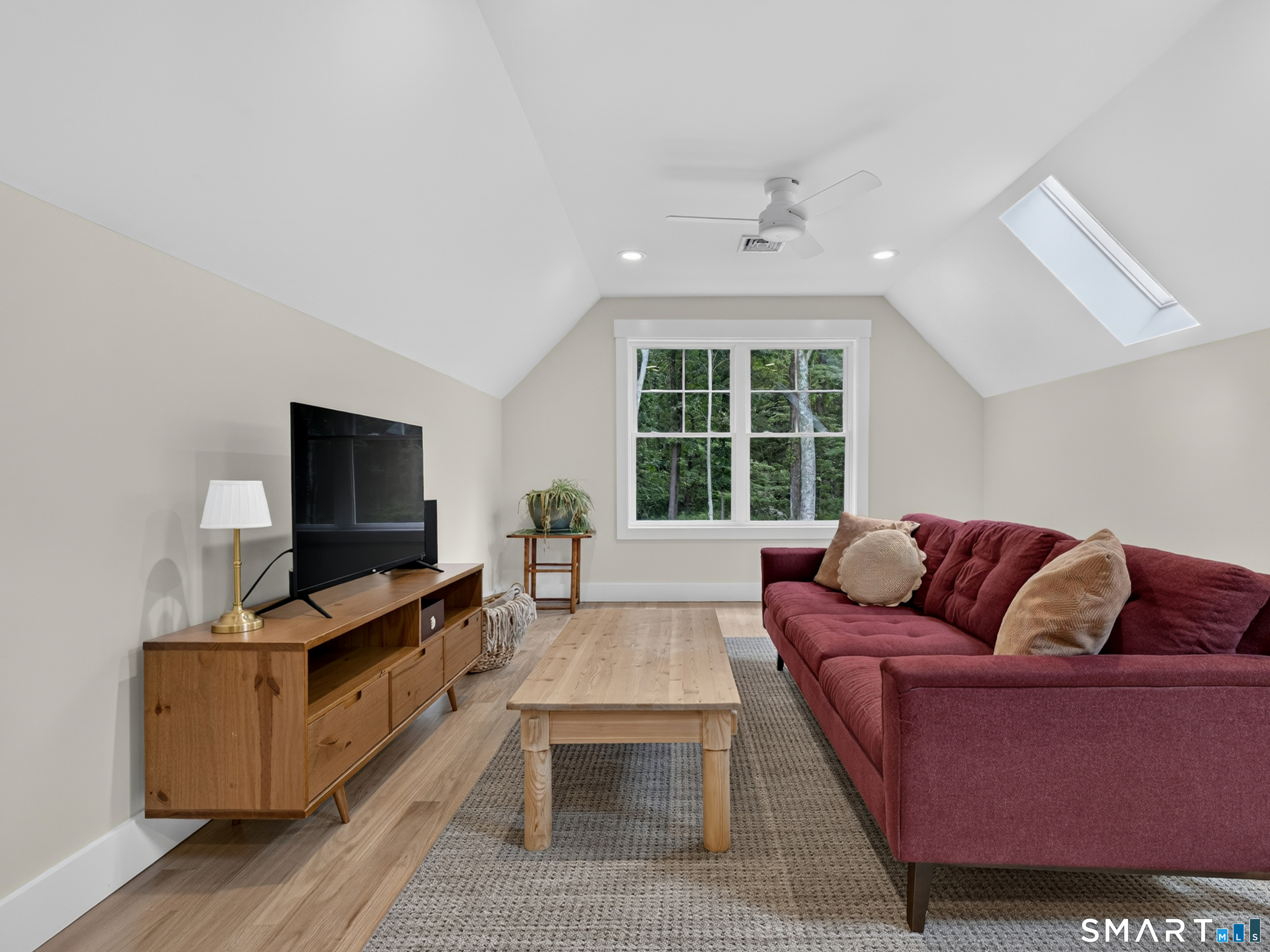 14 Wildflower Trail North Stonington CT 06359