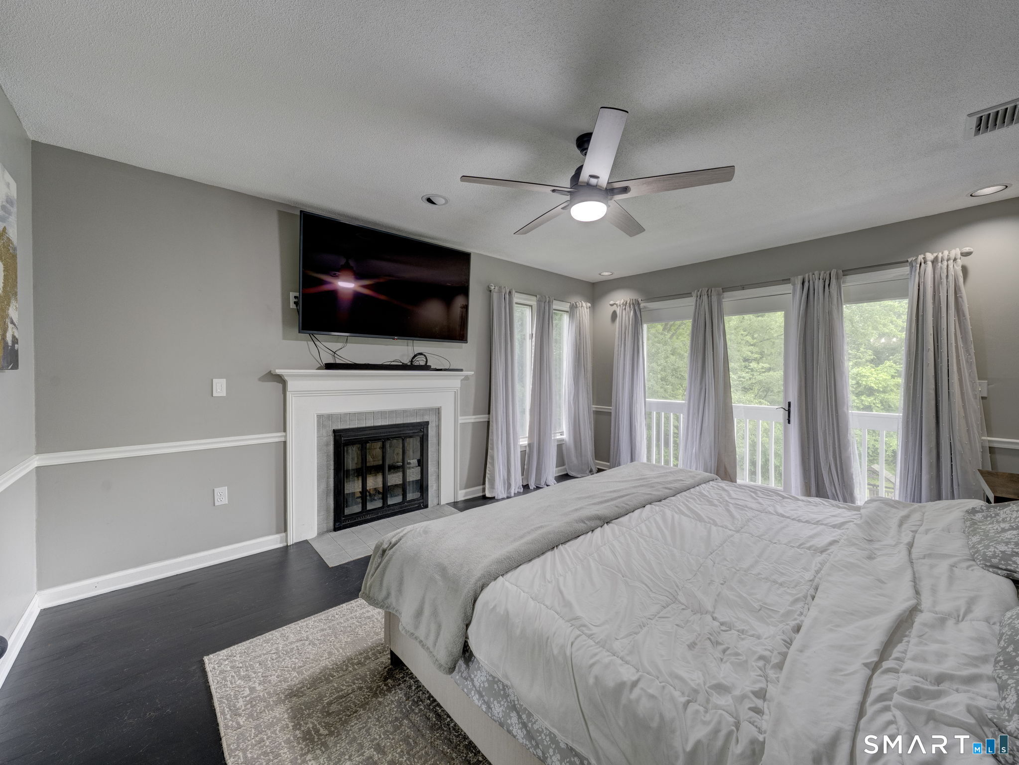 137 Hollyberry Lane Plainville CT 06062