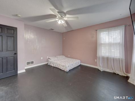 137 Hollyberry Lane Plainville CT 06062