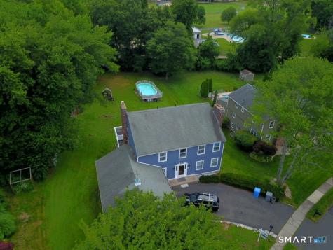 137 Hollyberry Lane Plainville CT 06062
