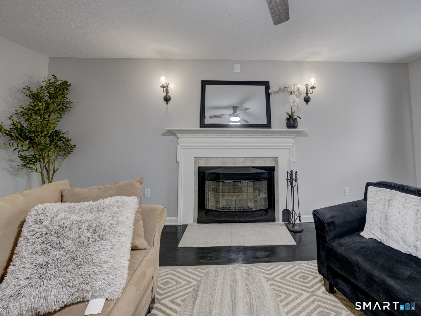 137 Hollyberry Lane Plainville CT 06062