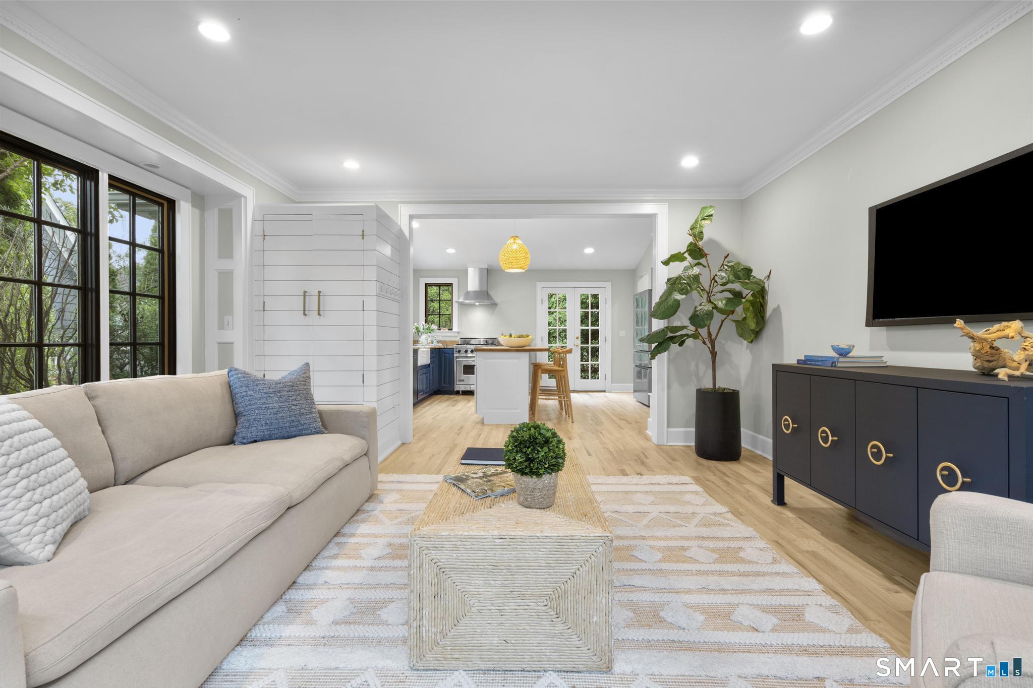 307 Old Post Road Fairfield CT 06824