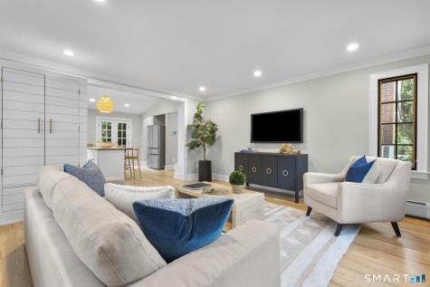 307 Old Post Road Fairfield CT 06824