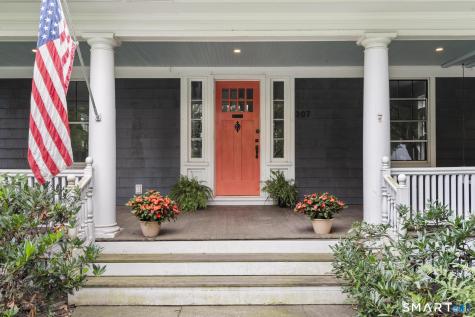 307 Old Post Road Fairfield CT 06824