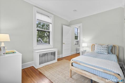 307 Old Post Road Fairfield CT 06824