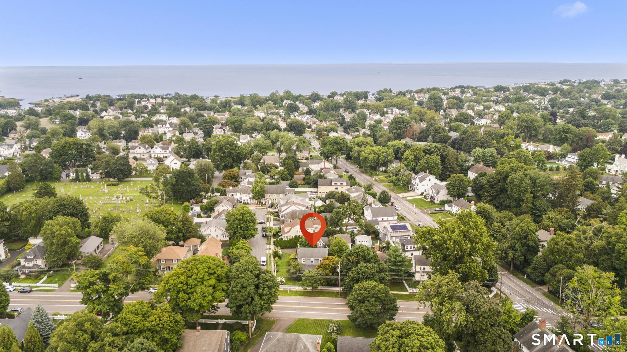 307 Old Post Road Fairfield CT 06824