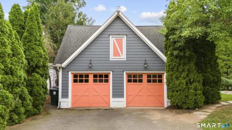 307 Old Post Road Fairfield CT 06824