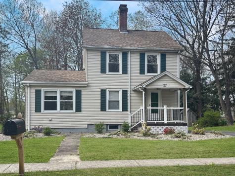 27 Enford Street Avon CT 06001