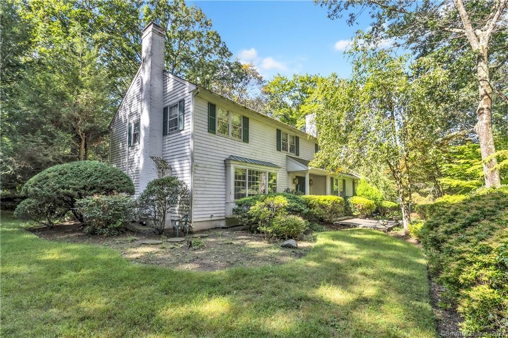 46 White Fall Lane New Canaan CT 06840