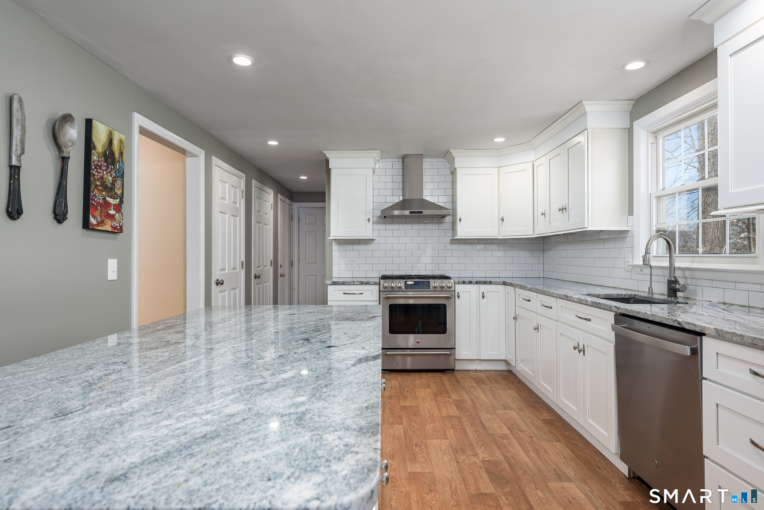 77 Deerfield Drive Glastonbury CT 06033