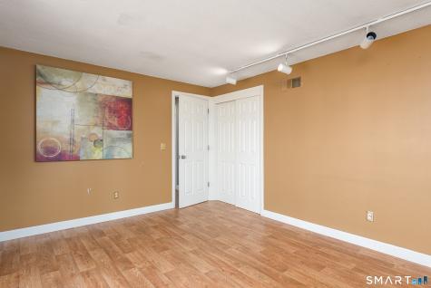 77 Deerfield Drive Glastonbury CT 06033