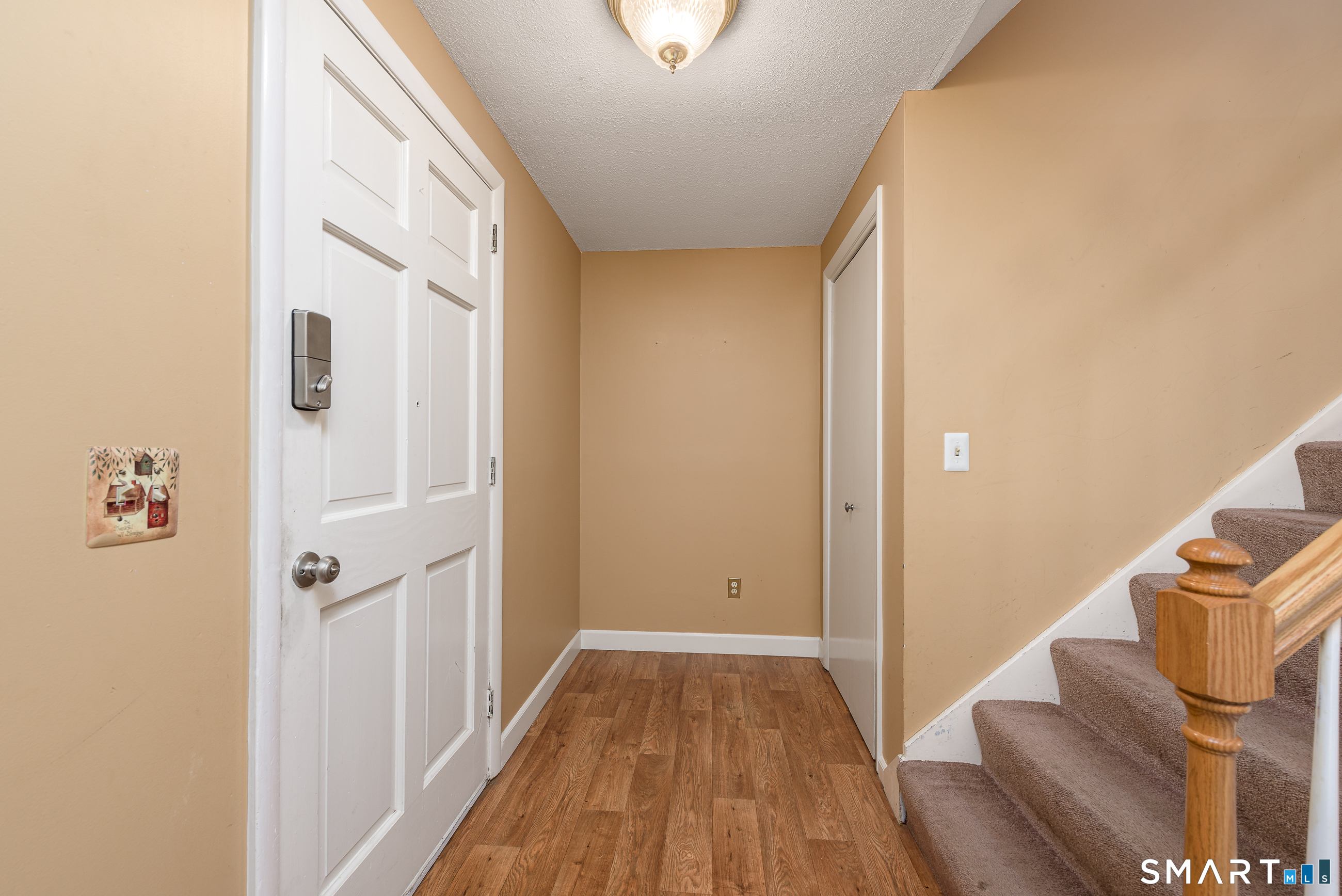 77 Deerfield Drive Glastonbury CT 06033