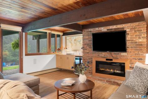 132 Signal Hill Road Wilton CT 06897